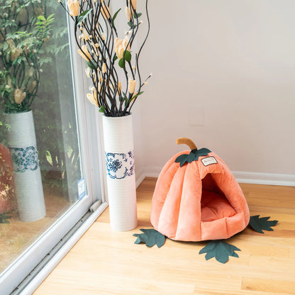 Armarkat C85CCS Pumpkin-Shaped Cat Bed